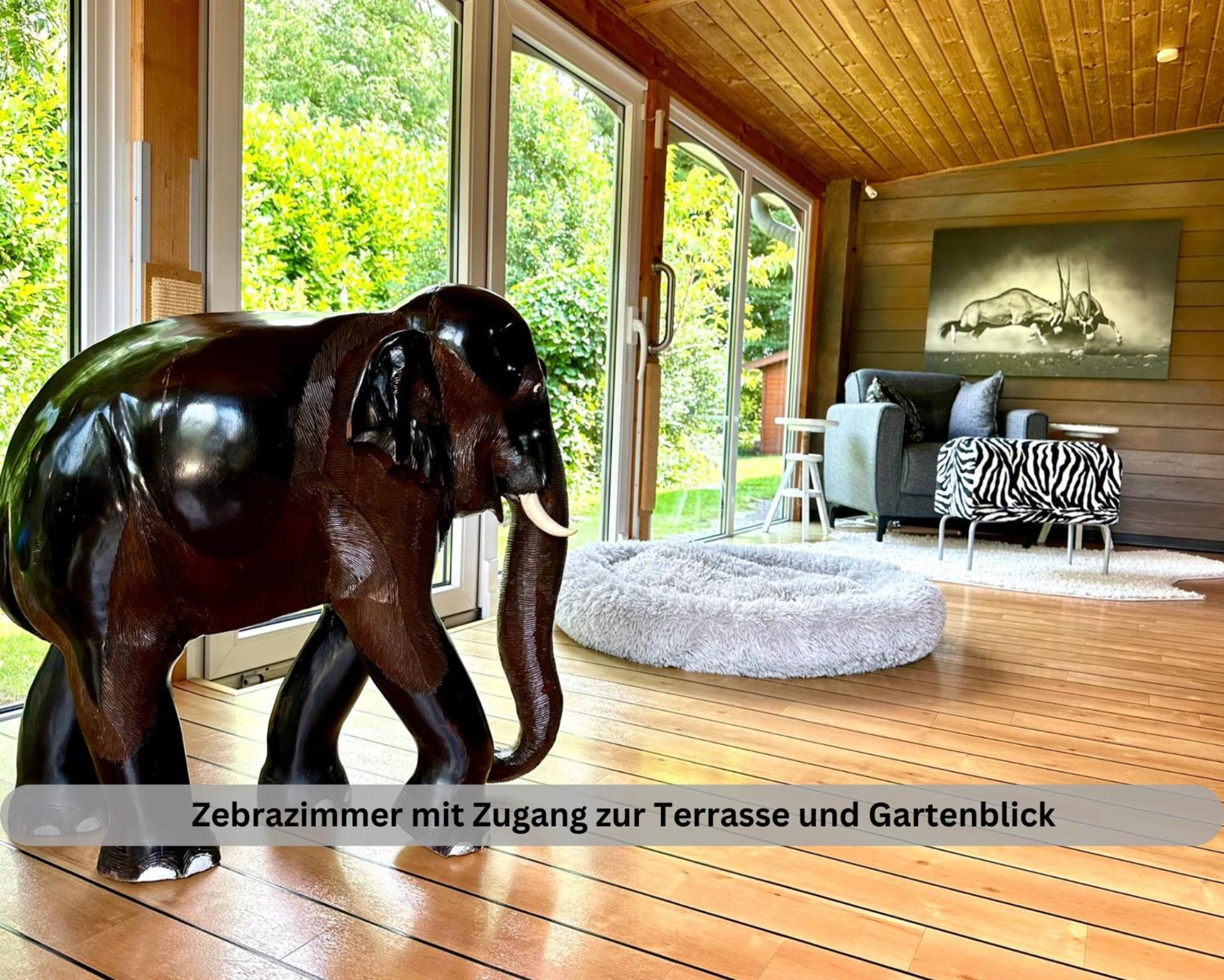 Twielenfleth Lodge Of Africa - Einzigartige Themenzimmer, Eingezaeunten Garten, Sauna, Whirlpool & Kamin, Hunde Willkommen, Gasgrill, Voll Ausgestattete Kueche, Grosser Essbereich, Hamburg & Stade In Der Naehe מראה חיצוני תמונה